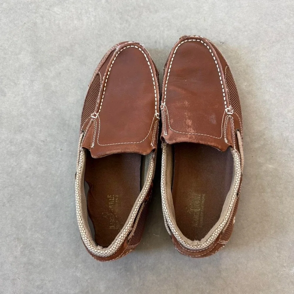 VINATGE 2000s Brown leather slip-on boat shoes with white stitching. Size: US 11